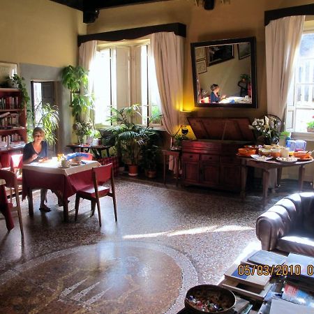 B&B La Romea Lucca Eksteriør bilde